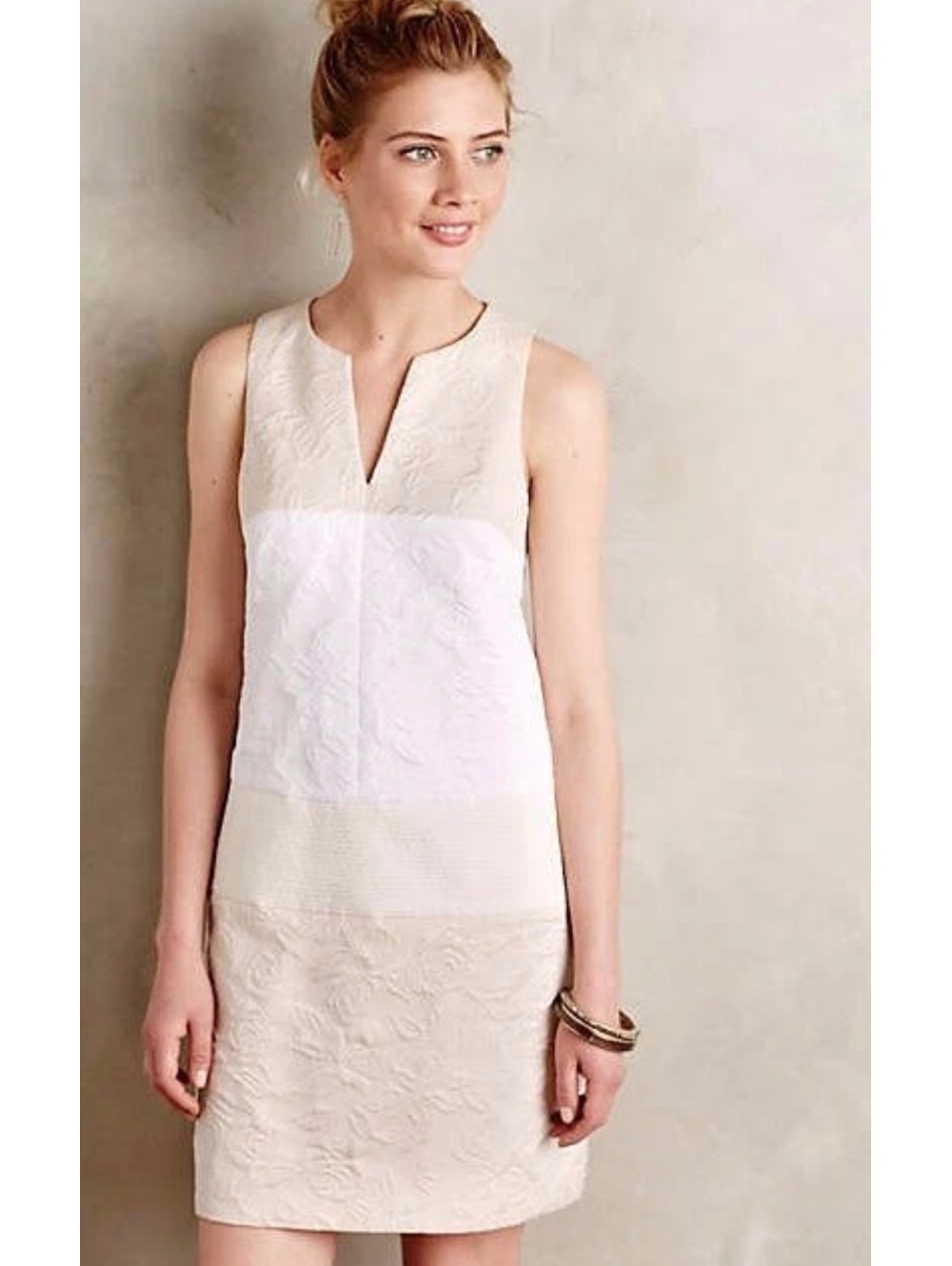 4.Collective Anthropologie Women's Beige and White Textured Shift Dress Size 4